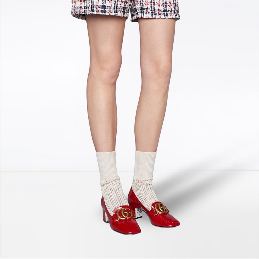 Patent leather mid-heel pumps with Double G